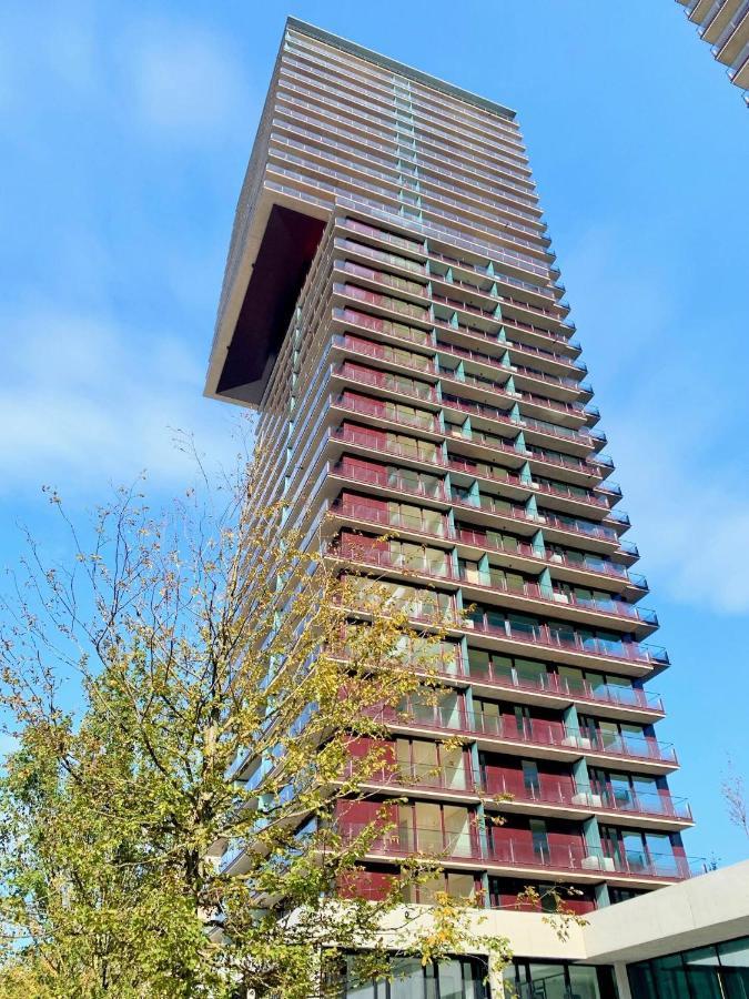 Skyscraper-feeling With Parking Nearby * Vienna